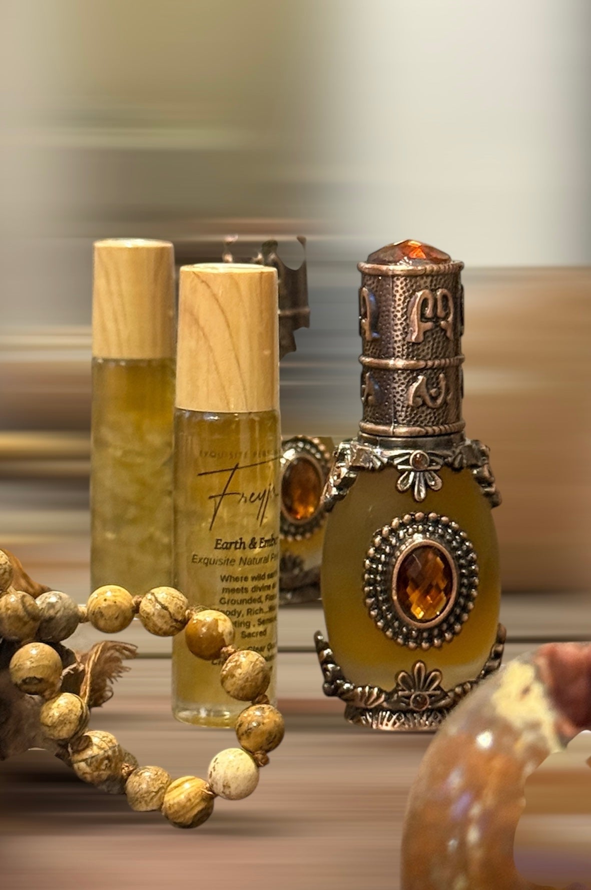 Earth & Ember Exquisite Perfume